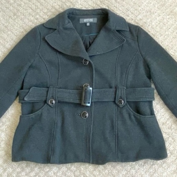 Kenneth Cole Cropped Gray Jersey Belted Jacket - Picture 3 of 13